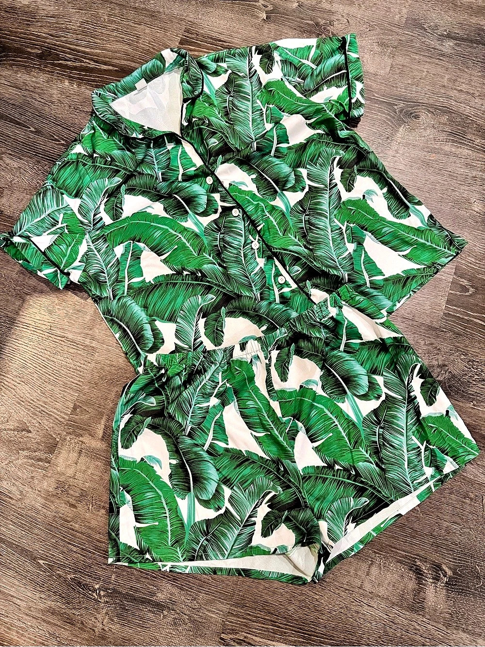 Womens Green & White Tropical Shirt and Shorts Set Size XL